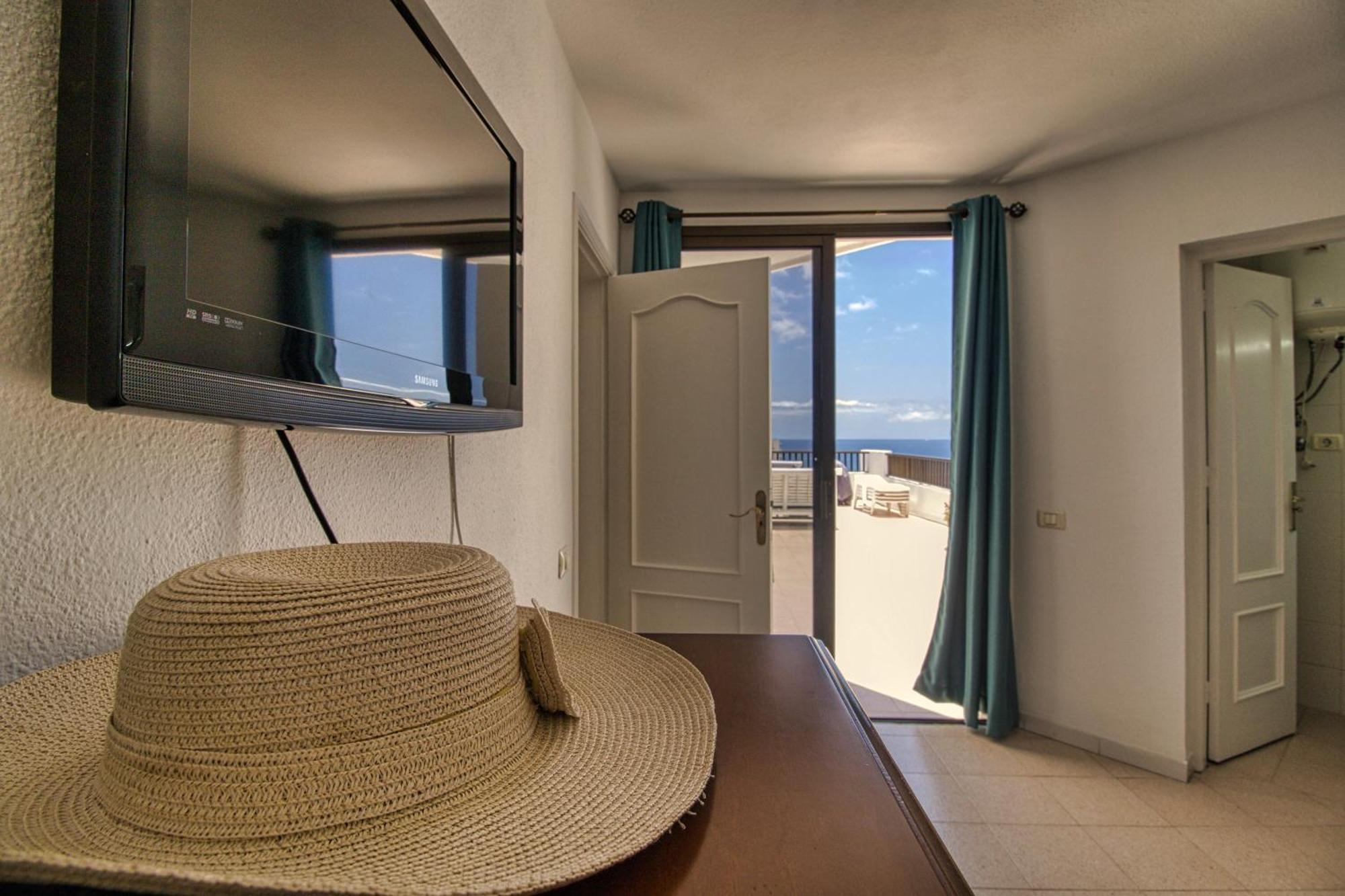 Playa Feñabe Penthouse Sea View Jacuzzy Terrace & Pool 아파트 외부 사진